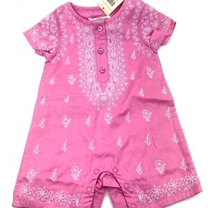 Pottery Barn Baby Outift Size 0-3m Girls One Piece Pink Buttons Children Kids